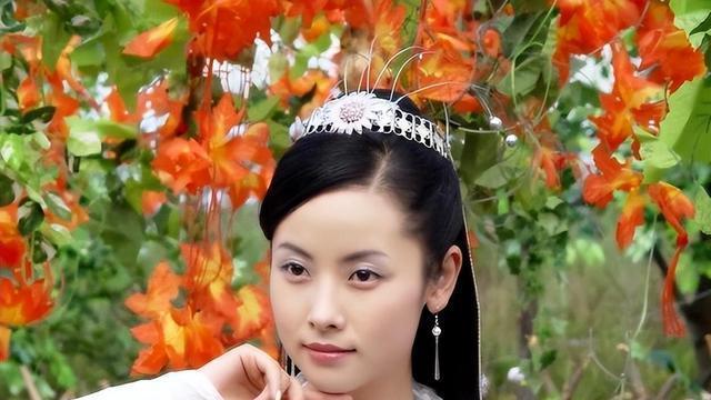 与田亮离婚后，独自陪儿子长大，如今苦尽甘来