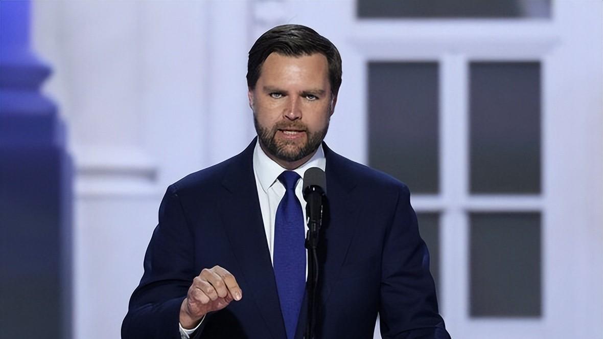 美乌裂痕：泽连斯基的倔强与拜登政府的算计，谁在下一盘险棋