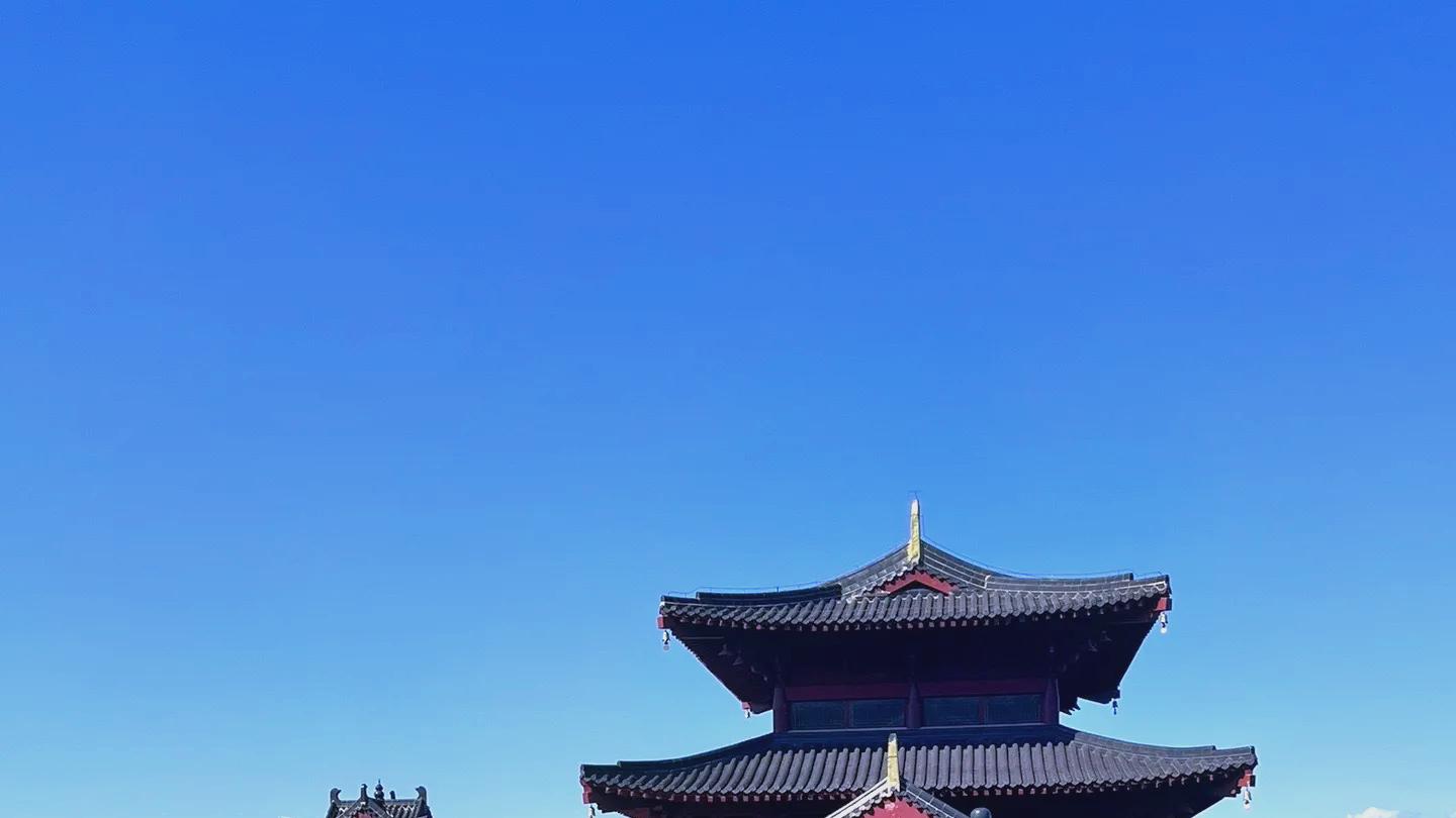 忻州凤凰山：丹霞织锦处，太行深处的“空中画廊”