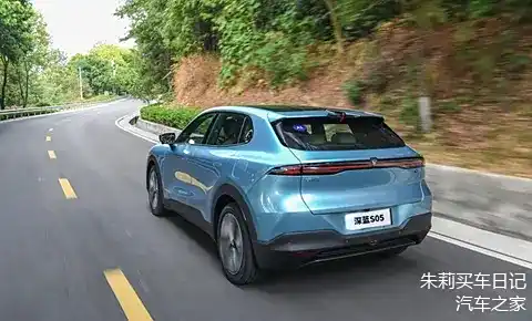 深蓝S05-智能焕然在升级：15万级智驾普及者的全面测评