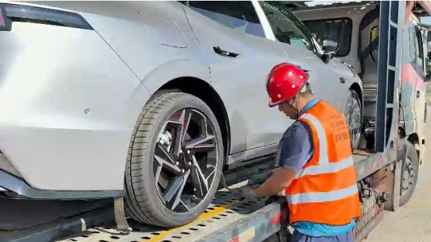 颜值爆表，实力出众！全新领克 07 EM-P不负期待