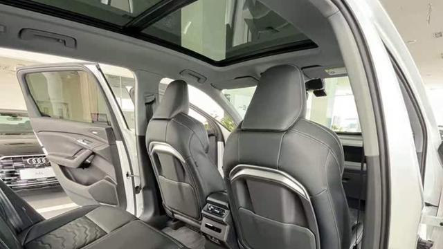 全新奥迪Q6L e-tron，时尚外观+豪华配置，800V快充，续航750km