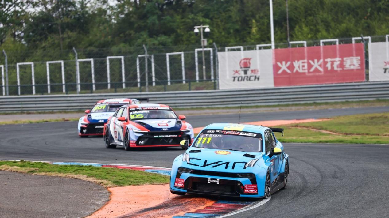 领克车队株洲三冠横扫对手，三赛全胜秀翻全场！