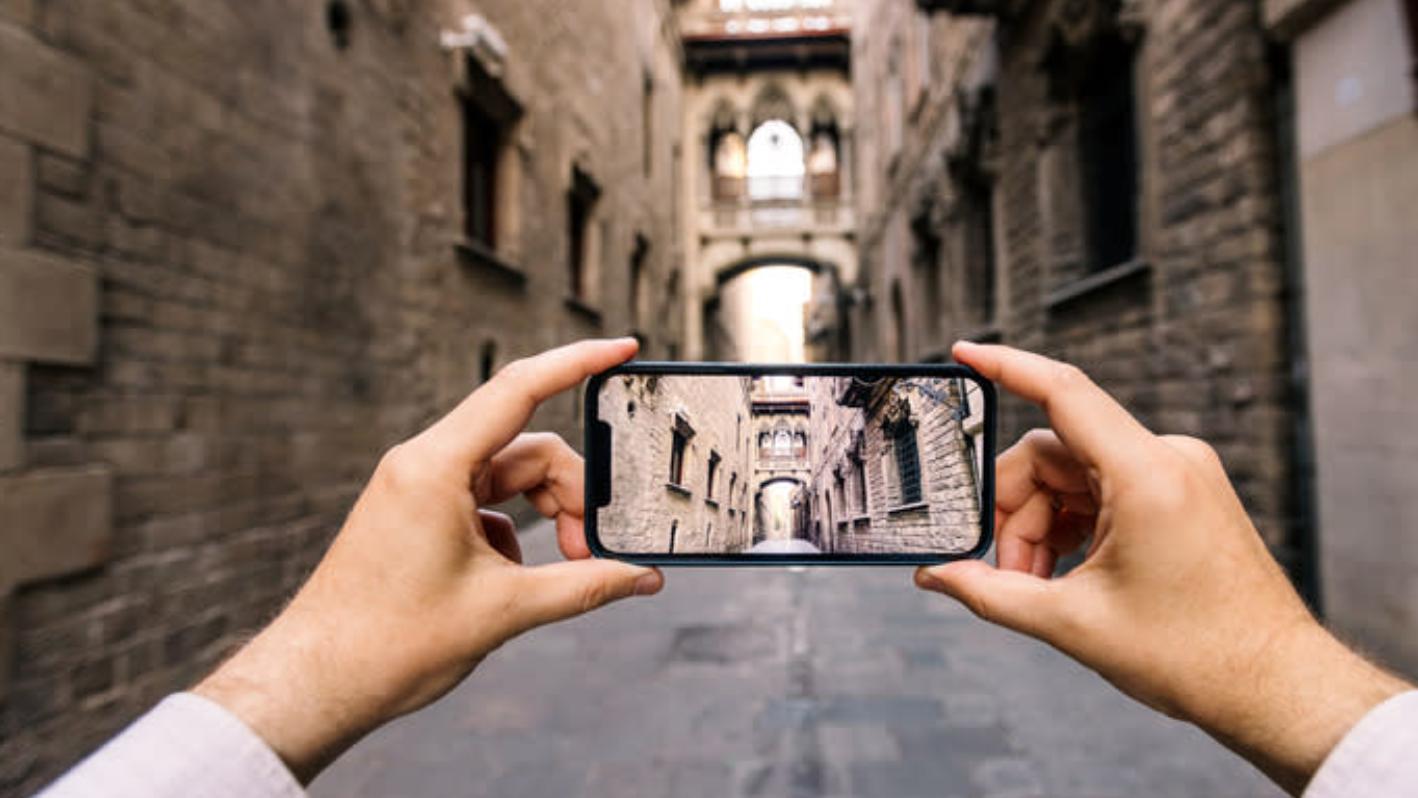 iPhone 17 Pro 将迎来相机重大升级，包括 8 倍变焦