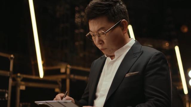 三折叠独一份！华为Mate XTs 非凡大师9月4日解锁全场景体验