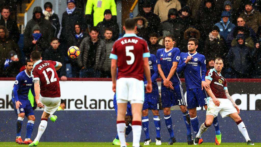 11.22 红酒与蓝军的对决：伯恩利的坚韧能否浇熄切尔西的火焰？