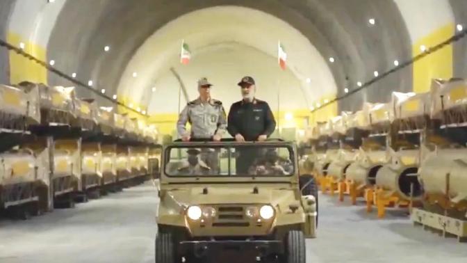 伊朗硬核回击美国通牒 ， 波斯湾战云密布美军遇强敌