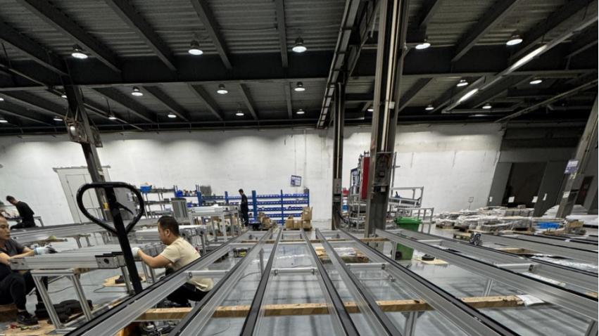 皮带输送线vs倍速链输送线：工业自动化选对设备才高效