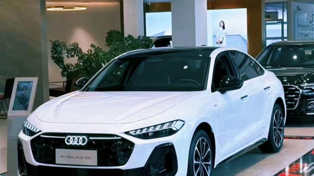 奥迪A5L卖爆了，用户说它“懂人”，传统豪华车慌了