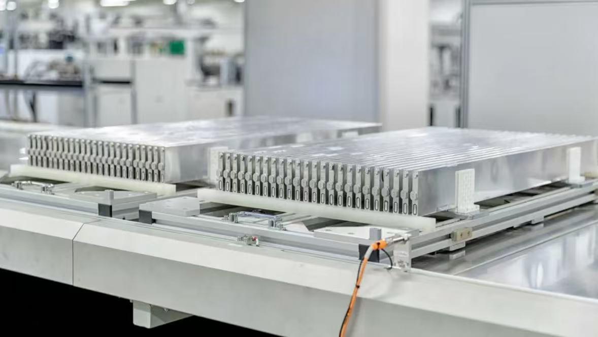 放弃宁德时代？还是多等半年？理想i6电池选宁德时代还是欣旺达？