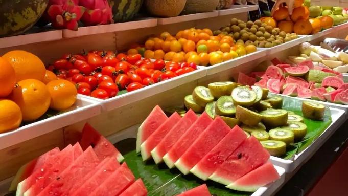 吃自助餐时，这四种食物可以带走，服务员不会阻拦，别不知道！