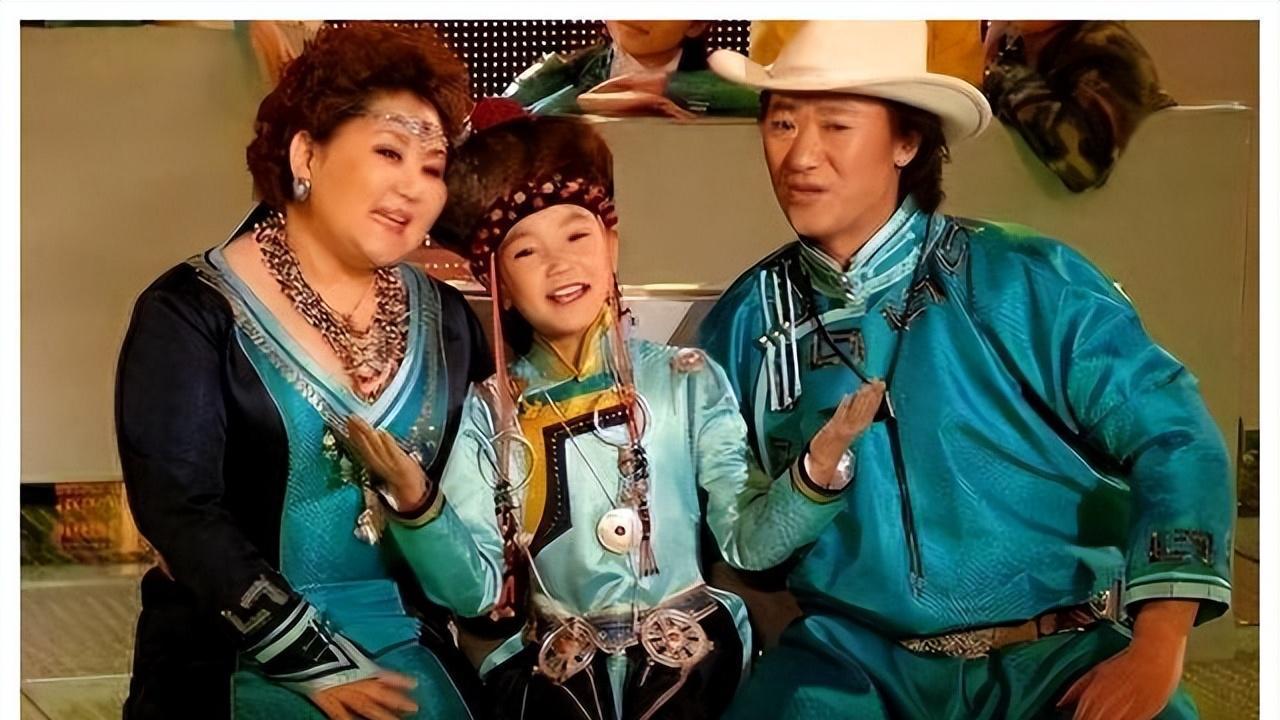 《吉祥三宝》小女儿远嫁韩国：草原歌声远去，跨国婚姻引争议