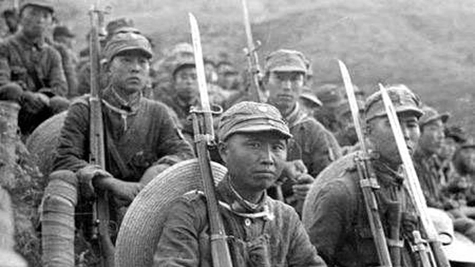 陈赓牵牛战术：五千兵力诱敌三万入伏牛山，黄埔同窗上当了