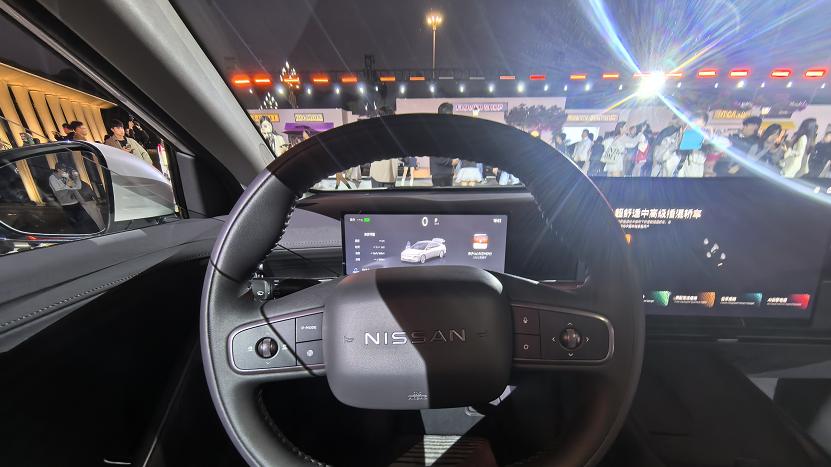 9.19万起！东风日产N6上市，全场景无焦虑的“大沙发”来了