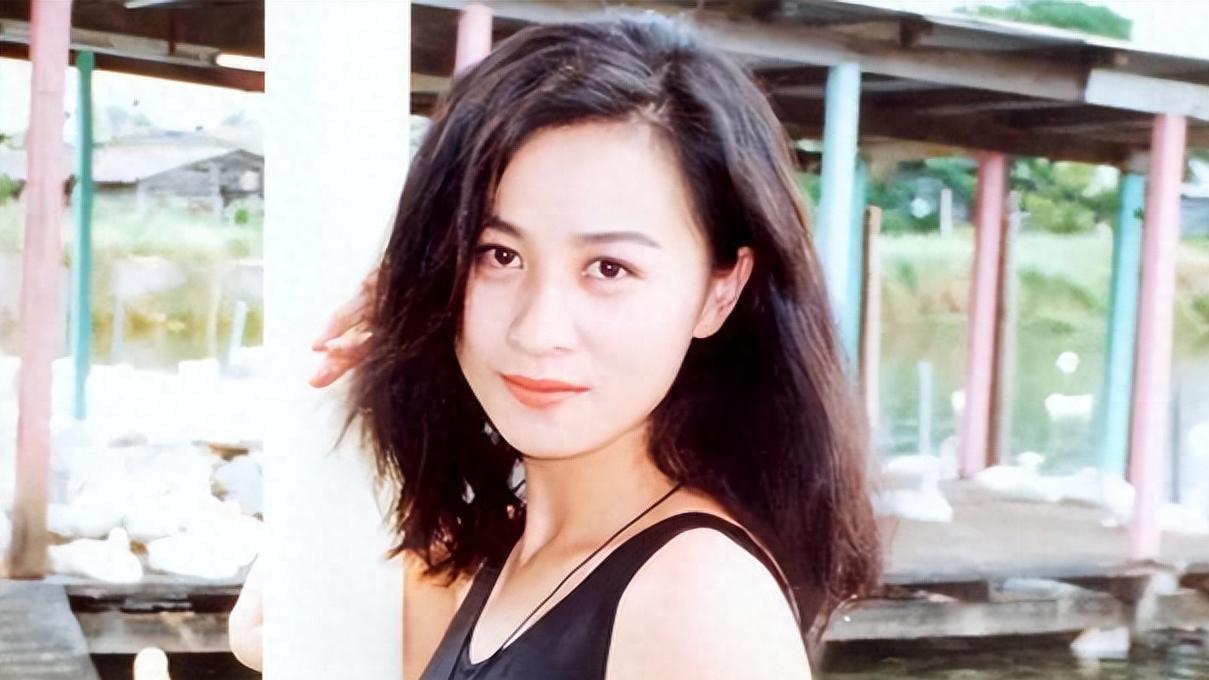 江苏出生最美的10位女明星，看看谁是你心中的“江苏第一美”？