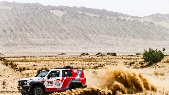 环塔冠军认证 蜂巢能源第300000套堡垒越野电池在遂宁基地正式下线