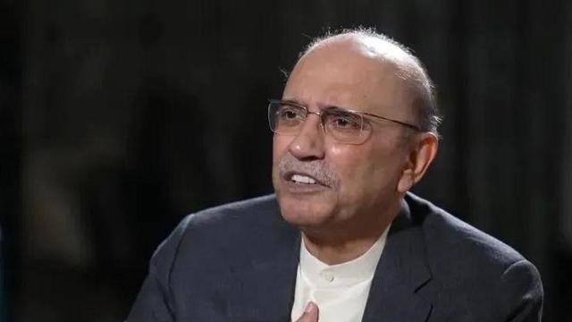 又打起来了！印军再次开火，30多人被击毙，莫迪失声，美英法失声