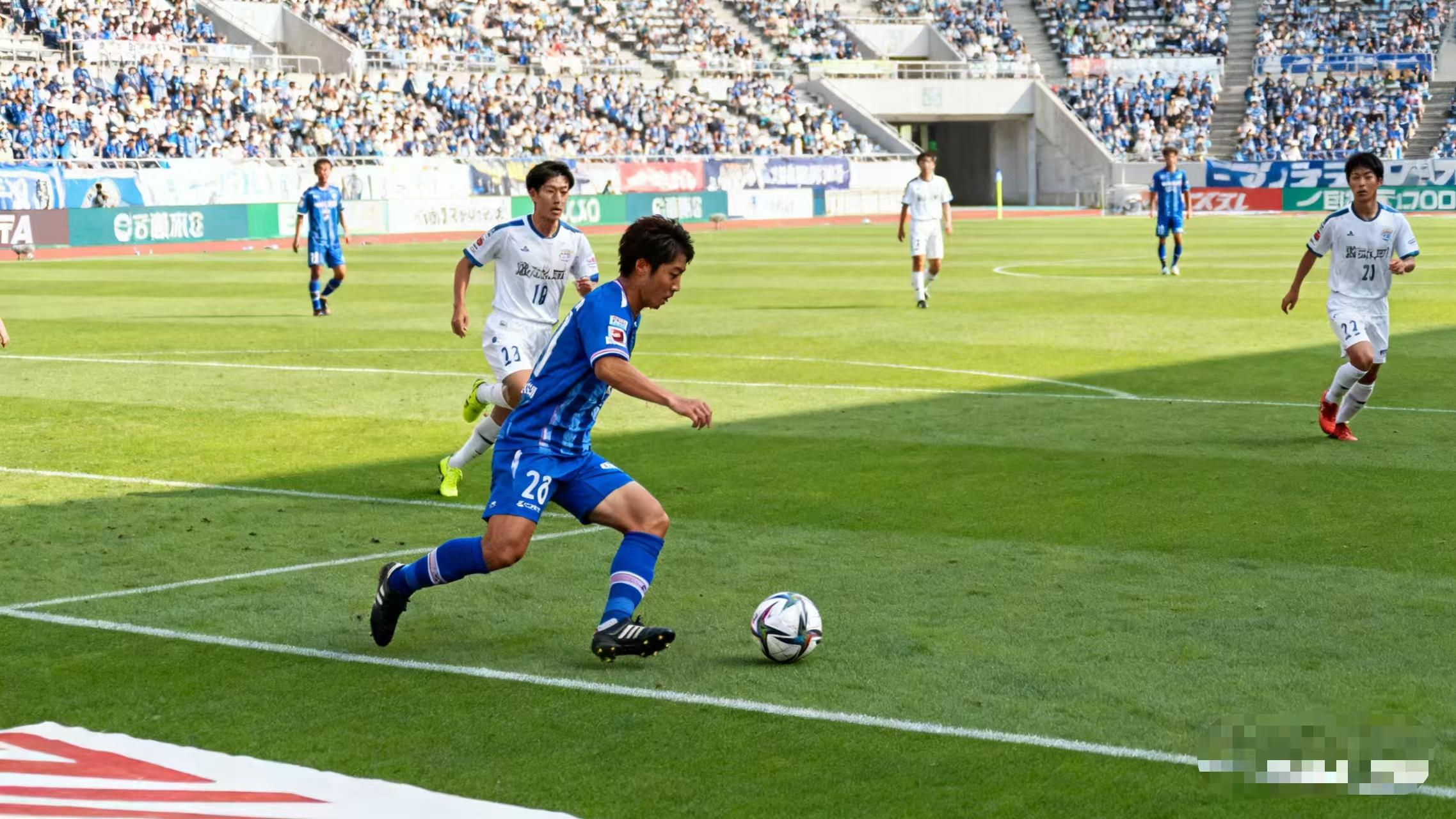 日乙，长崎航海主场不败，水户蜀葵榜首第一。