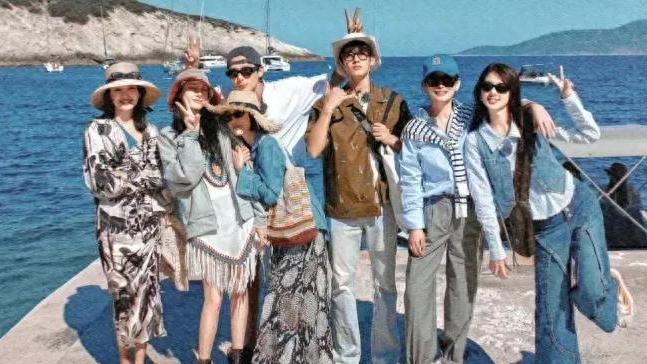 《一路繁花》：看到刘晓庆将李小冉“夸成胚胎”，才意识到问题