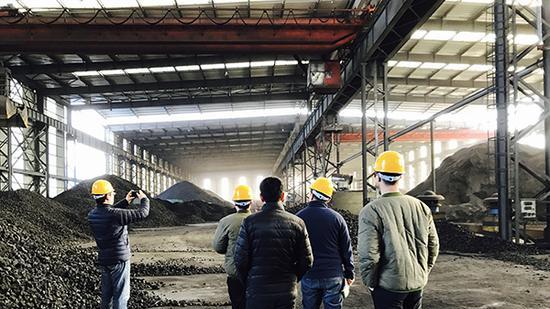 《顺流而上》上映：环保执法者的真实博弈与人性光辉