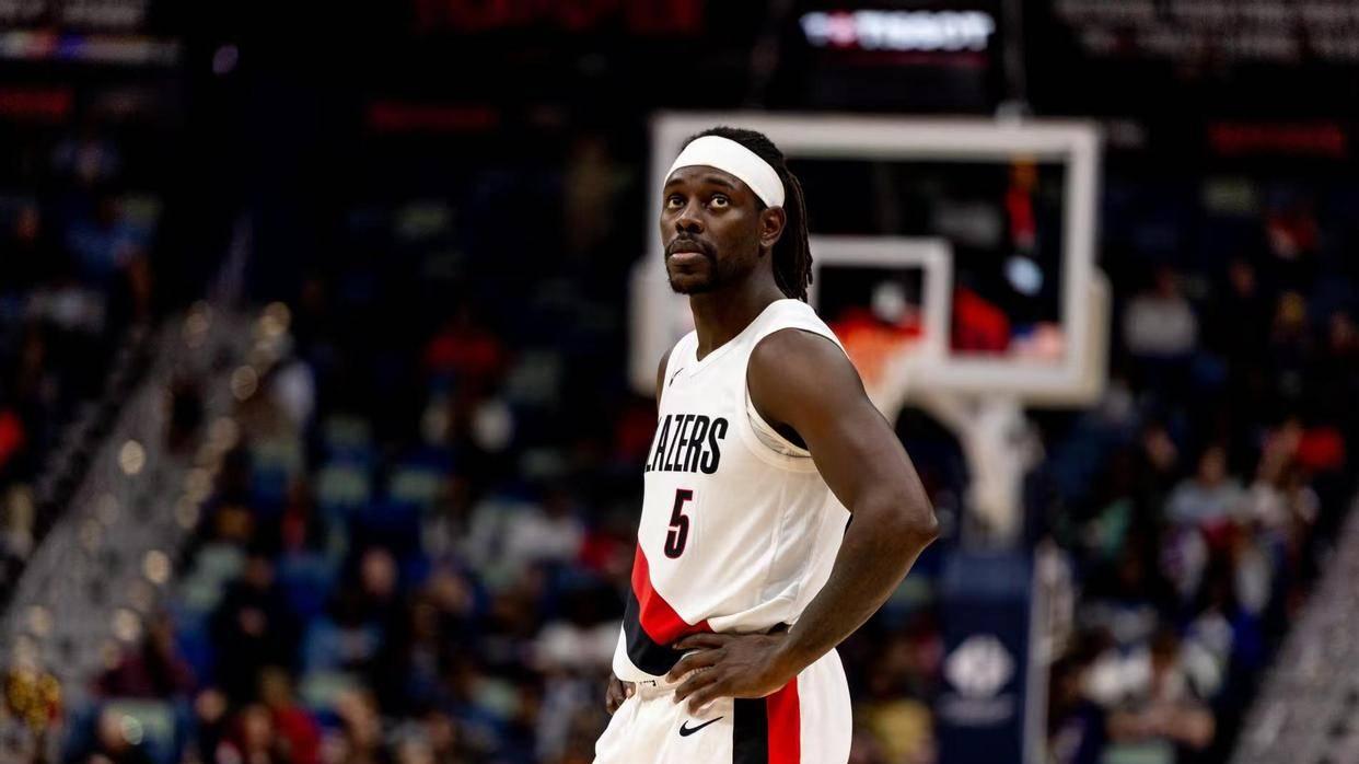 沉默的枷锁：为何朱·霍乐迪是NBA球星最不愿面对的防守噩梦！