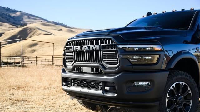Ram 2500和3500 HD车型升级，搭载全新康明斯涡轮增压柴油发动机，动力性能显著提升