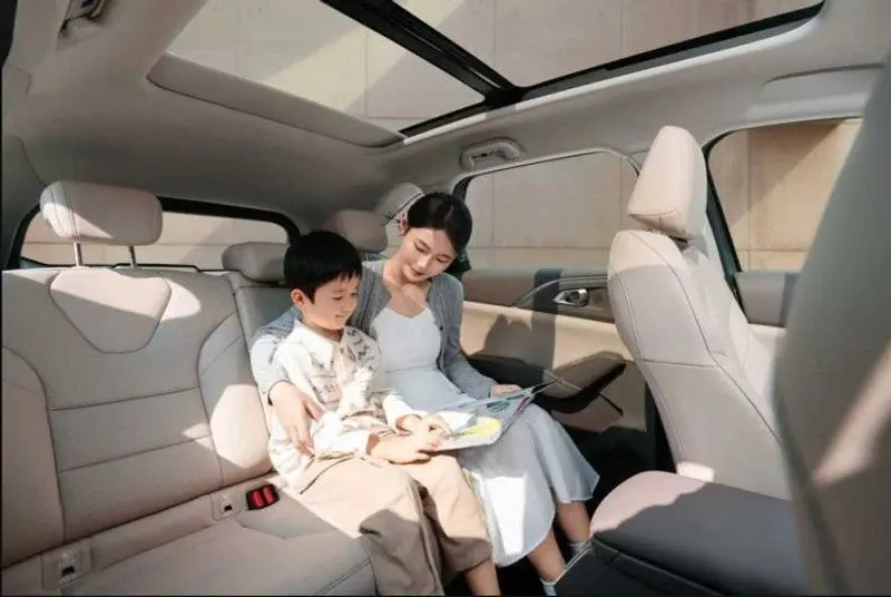 哈弗H6L正式上市10.39万起售 四大维度升级赋能家庭出行