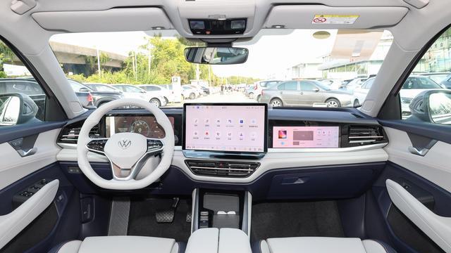 2.0T混动VS2.0T燃油，蒙迪欧PK帕萨特，谁更适合你？