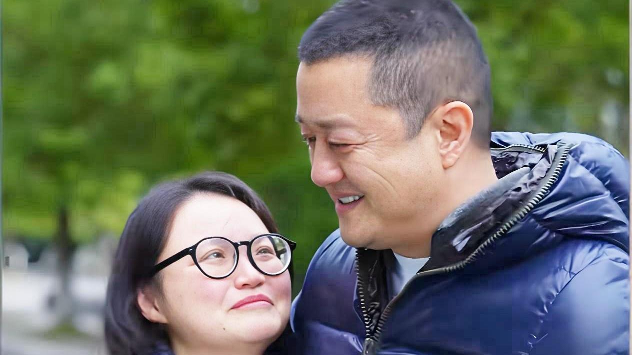 李亚鹏：一条视频看哭全网，网友不忍再喊他“老赖”