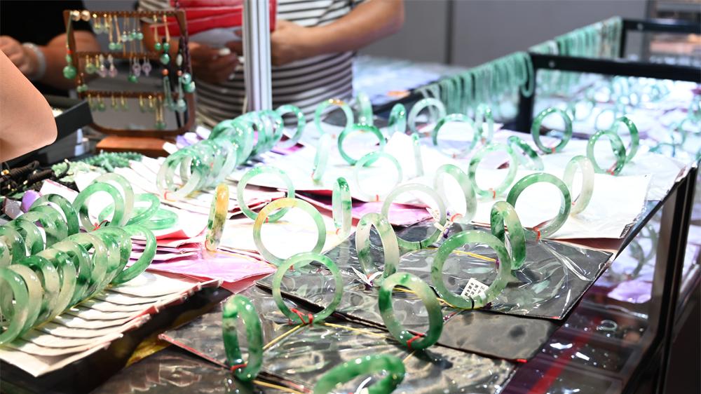 一场珠宝界的顶级盛会在贵阳举行！贵阳珠宝茶文化博览会开幕