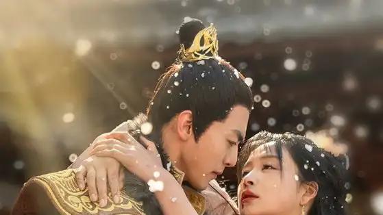 短剧《许君一场雪》短剧: 许君一场雪，共度四十三集，雪落心间，情深意长。