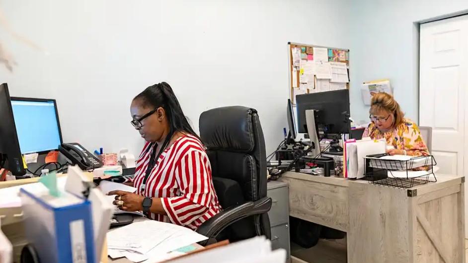 录音转文字的软件哪个好？2025对比后首选这几款