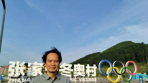 陆海空中国象棋的发明者：王国正先生