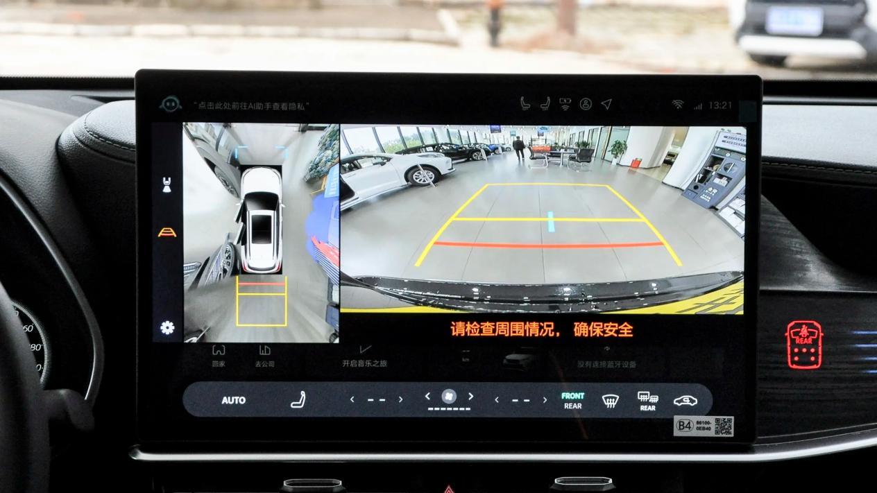 德系车和日系车间的对决，大众途昂和丰田皇冠陆放，该选谁？