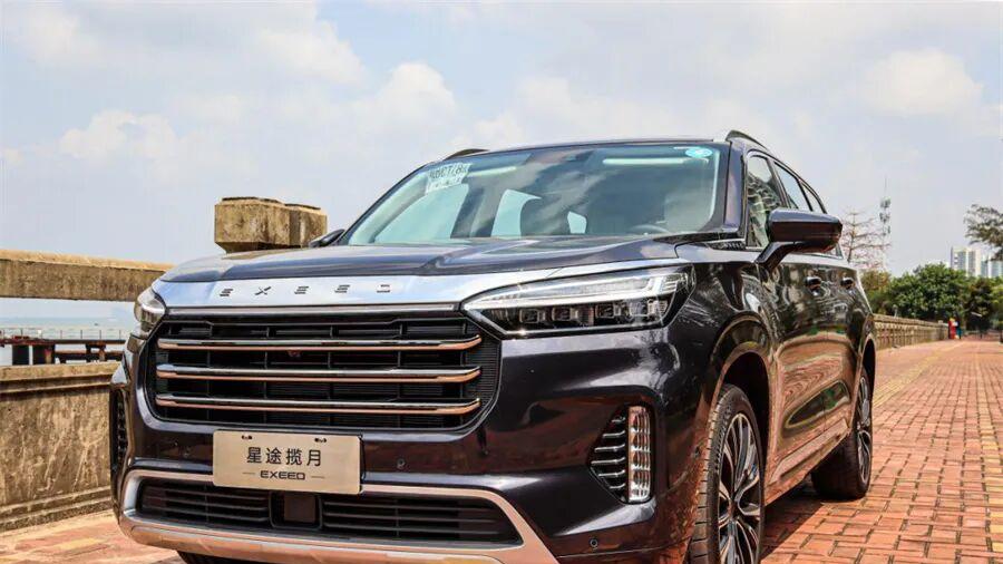 星途 3.0：换标容易，换掉“高配奇瑞”的心理阴影难！