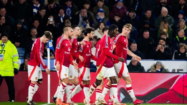 曼联：红魔锋线大补血，阿莫林钦点四大神锋，谁将扛起复兴大旗？