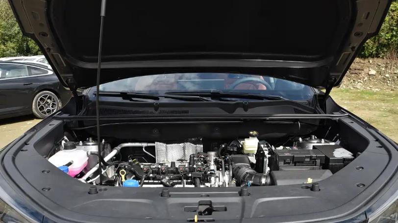 长安又卷起来了？限时价9.19万起，大五座SUV配蓝鲸动力+爱信8AT