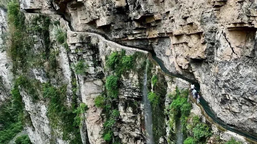 绝壁上的“生命线”！武隆挂壁水渠入选重庆灌溉工程遗址地图