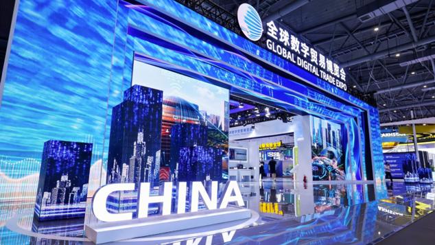 2025年备受期待的三国战棋游戏，再次征服老外，数贸会上被追着问