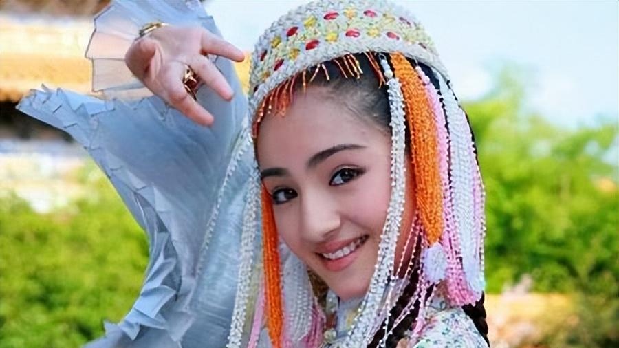 《新还珠格格》四大美女14年后现状差异较大，李晟低调赵丽颖顶流