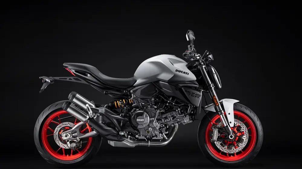 杜卡迪怪兽大改款，最新890 V2心脏，轻量化、电控满配