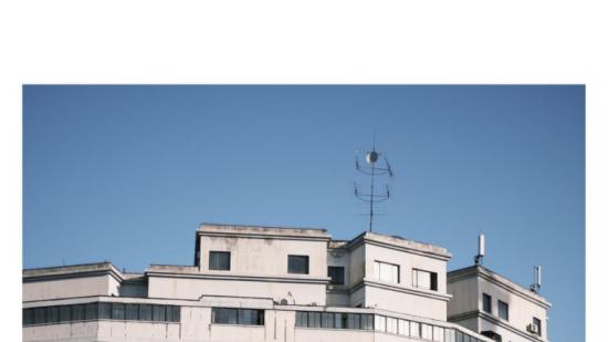 7英寸大屏+6500mAh大电池，华为Mate 70 Air机身轻薄续航持久