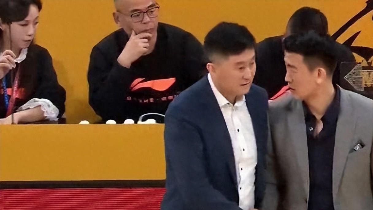 CBA最新消息！广东再寻新外援 新疆召回皮特森 北京锋线悍将复出