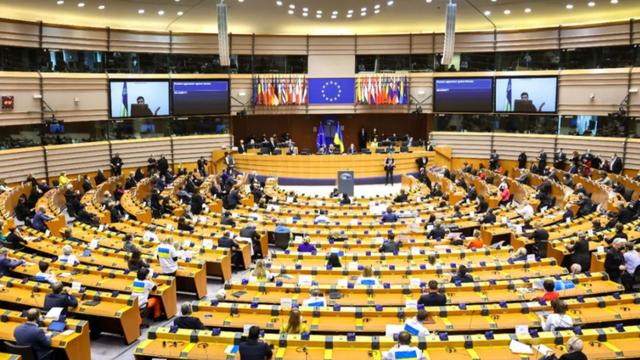 欧盟明抢俄资产，2000亿欧元要直接征用，匈牙利率先反对