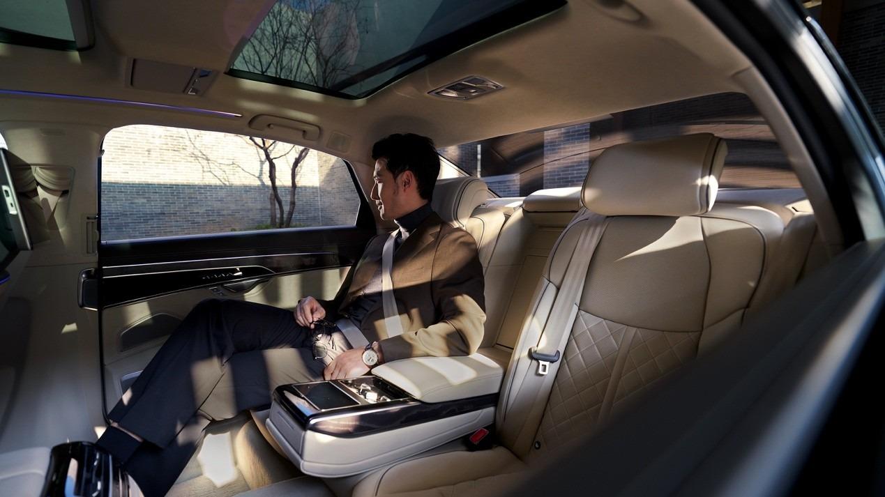 探店奥迪A8L：音响价值堪比家用车，诠释何为“低调的奢华”