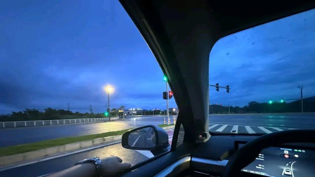 跑滴滴月入过万？阿强干满一年：每天开12小时，最后竟一分没剩