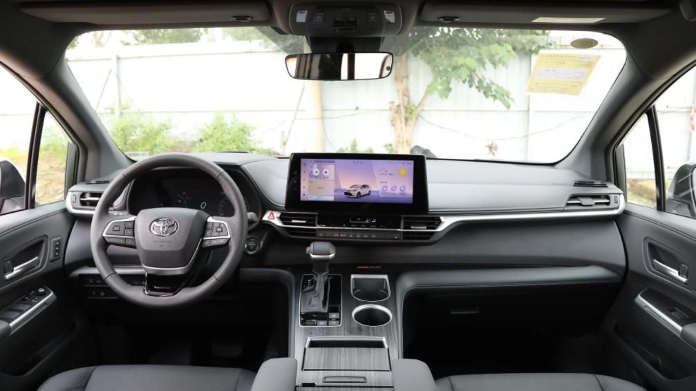 全系油混动力，用车更经济，26款格瑞维亚购车指南来了