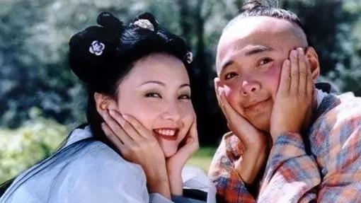 49岁陶虹曝光：丈夫频频出轨不在意，21年婚姻背后藏辛酸，网友：比想象更心酸！