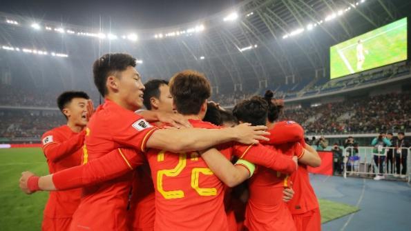 国足3月21日踢沙特23人名单提前预测，塞鸟+王钰栋出战