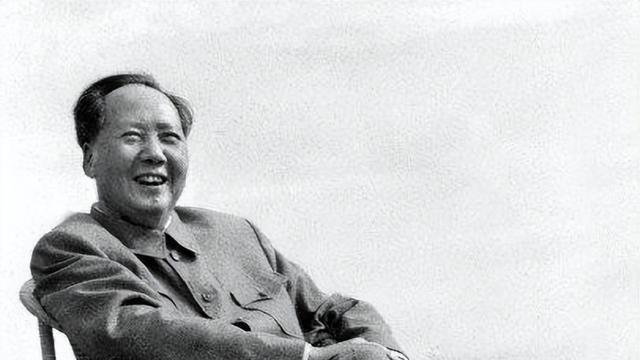 59年力挺彭总的将领中，钟伟表现最＂出格＂，为何却被从轻处理？